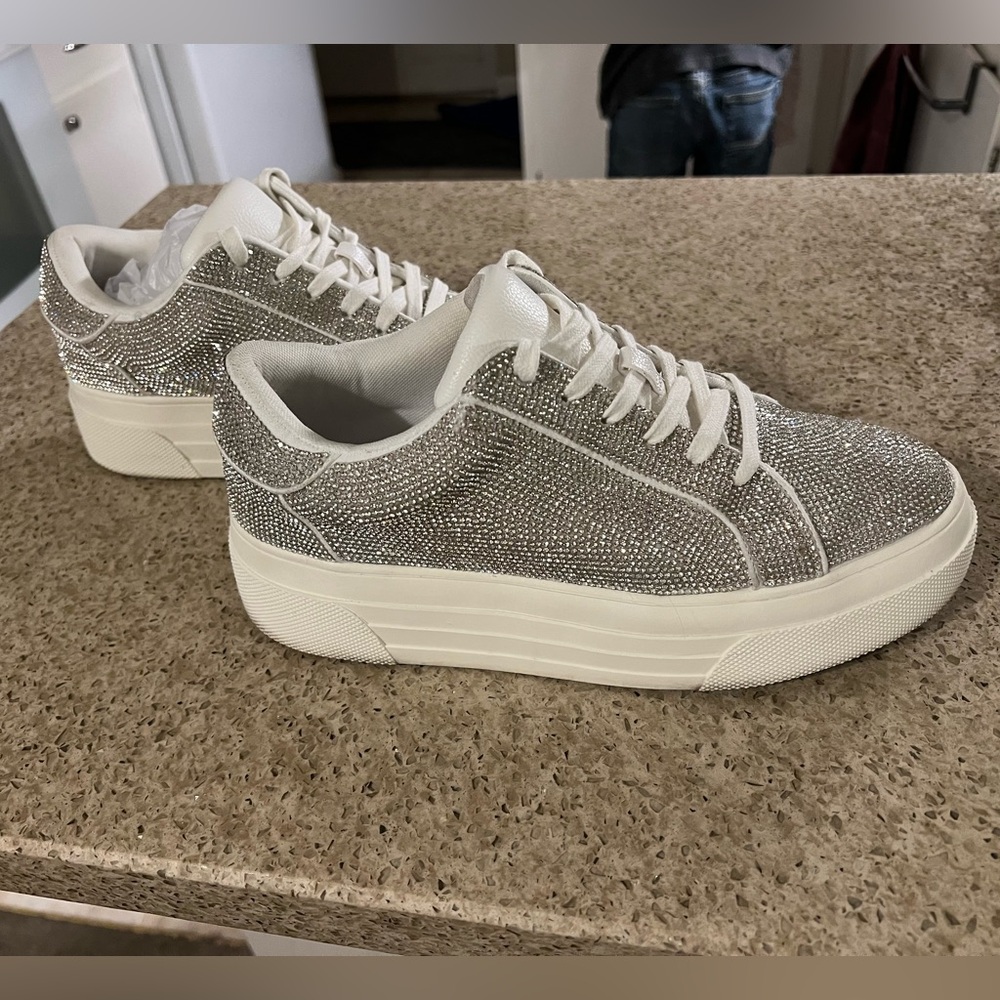 Jessica Simpson Cherello Rhinestone Sparkle Platform Sneaker 8.5w - Lightly worn - Picture 3 of 10